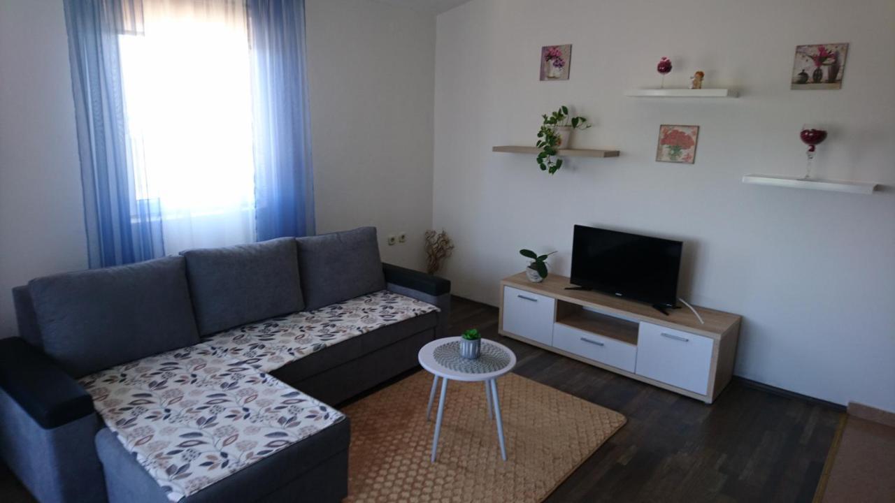apartman vuleta Razanac Bagian luar foto